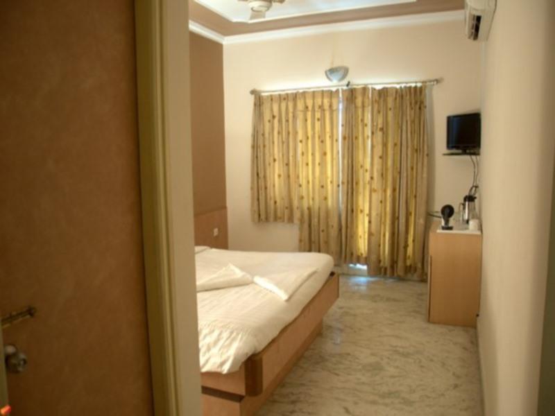 Sagar Tarang Residency Hotel Puri