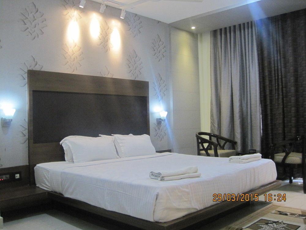 Hotel Sagar Tarang Residency Puri
